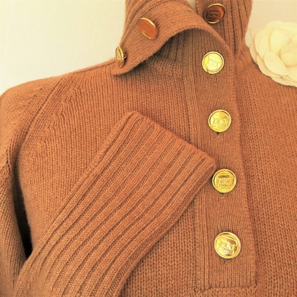 CHANEL Sweaters - CHANEL 100% CAMELHAIR SWEATER